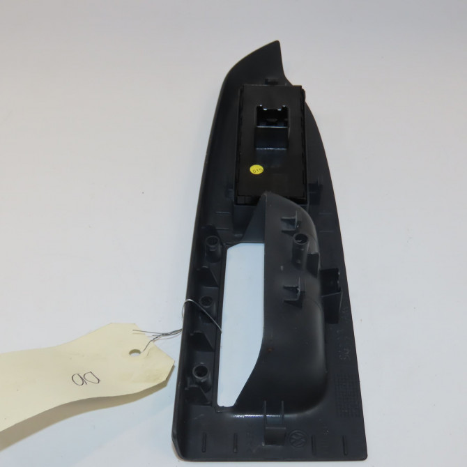 Commande lève-glace porte avant gauche occasion VOLKSWAGEN TOURAN II Phase 1 09-2010->12-2015 2.0 TDI 140ch 7P6959857 2