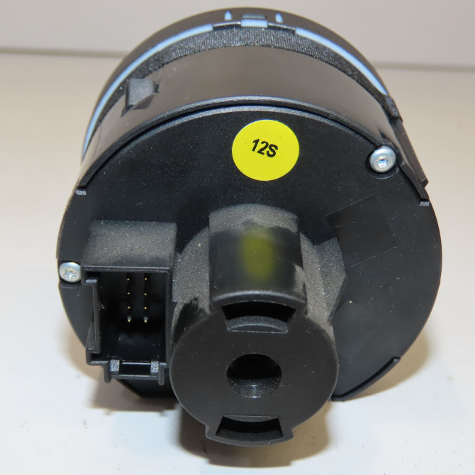 Interrupteur commande de phares occasion VOLKSWAGEN GOLF VI Phase 1 10-2008->04-2013 2.0 TDI 110ch 1K0953513H9B9 2