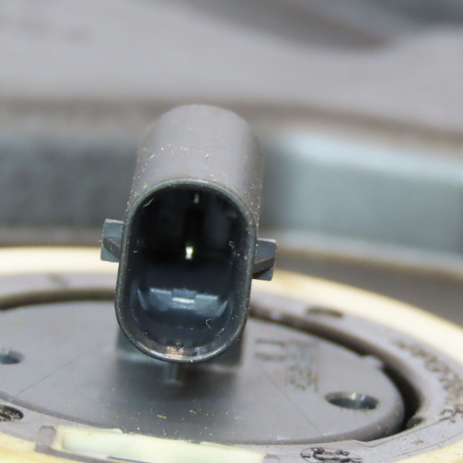 Mecanisme+moteur leve-glace avg occasion VOLKSWAGEN GOLF VI Phase 1 10-2008->04-2013 2.0 TDI 110ch 5K0837461D 5