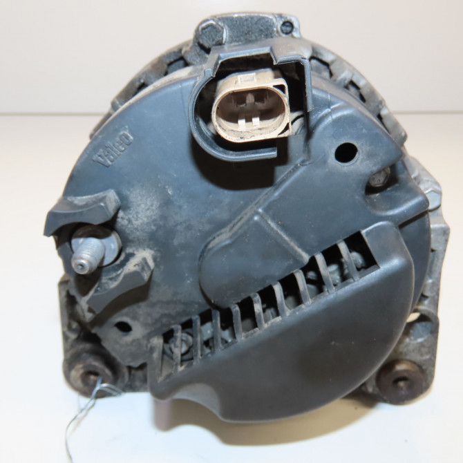 Alternateur occasion VOLKSWAGEN POLO IV Phase 1 01-2002->05-2005 1.2 65ch 3D903025JX 4
