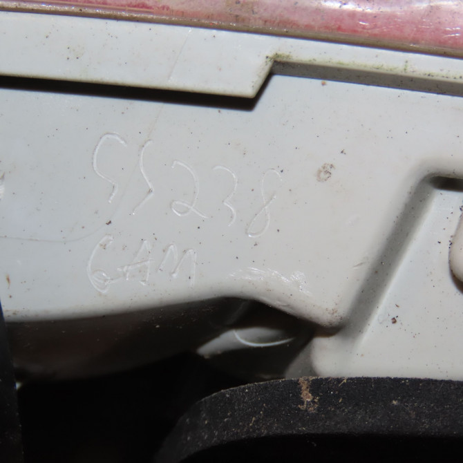 Feu arrière interieur gauche occasion PEUGEOT 2008 Phase 1 01-2013->... 1.2i PURETECH 110ch 9678074480 4