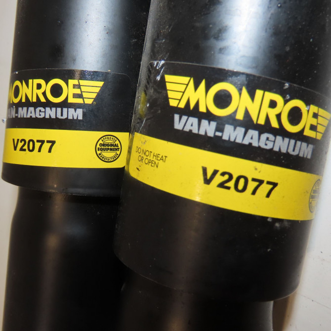 Amortisseur arrière droit occasion VOLKSWAGEN TRANSPORTER IV Phase 2 03-1996->06-2003 2.5 TDI 102ch 701513031N 2