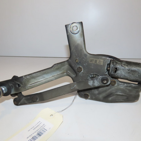 Moteur essuie-glace arrière occasion VOLKSWAGEN TRANSPORTER IV Phase 2 03-1996->06-2003 2.5 TDI 102ch