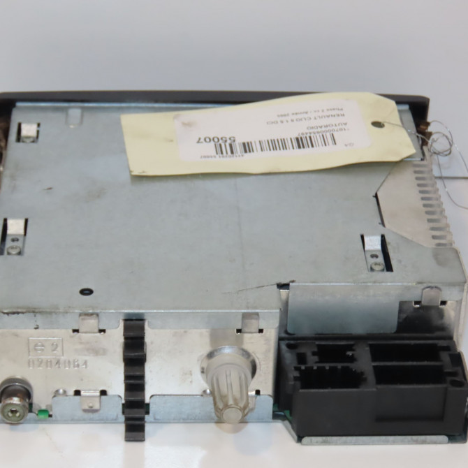 Autoradio occasion RENAULT CLIO II Phase 2 06-2001->07-2006 1.5 DCI 65ch 8200622637 2