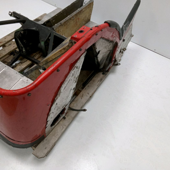 Aile arrière droite occasion LOTUS OMEGA 4