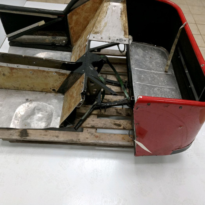 Aile arrière droite occasion LOTUS OMEGA 6