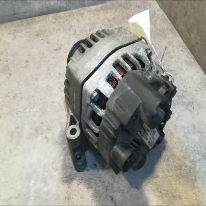 Alternateur occasion FIAT GRANDE PUNTO III Phase 1 09-2005->12-2013 1.3 D MULTIJET 16v 75ch 52003513 2