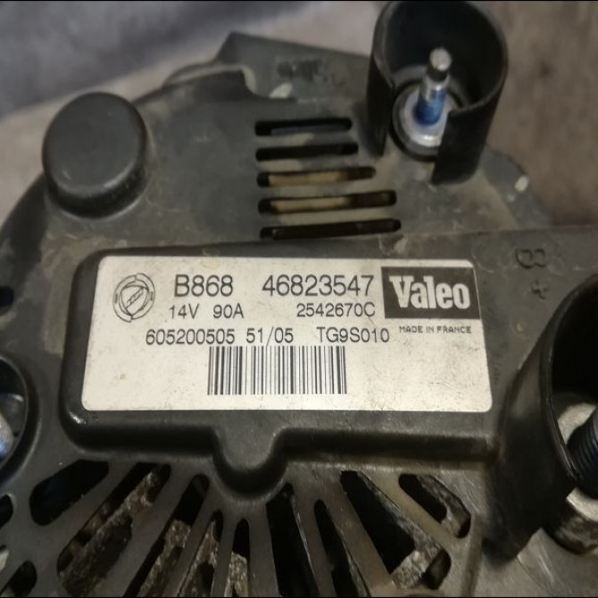Alternateur occasion FIAT GRANDE PUNTO III Phase 1 09-2005->12-2013 1.3 D MULTIJET 16v 75ch 52003513 3