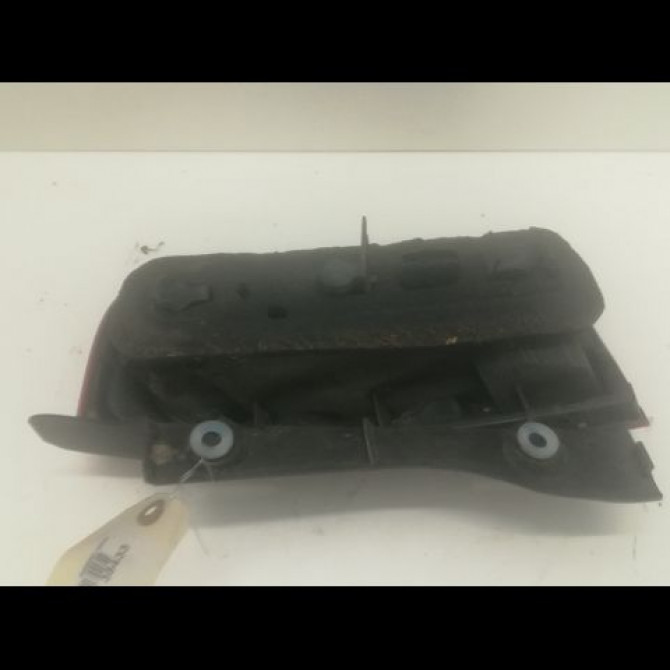 Feu arrière gauche occasion NISSAN MICRA III Phase 1 01-2003->07-2005 1.5 DCI 82ch 26559AX720 2