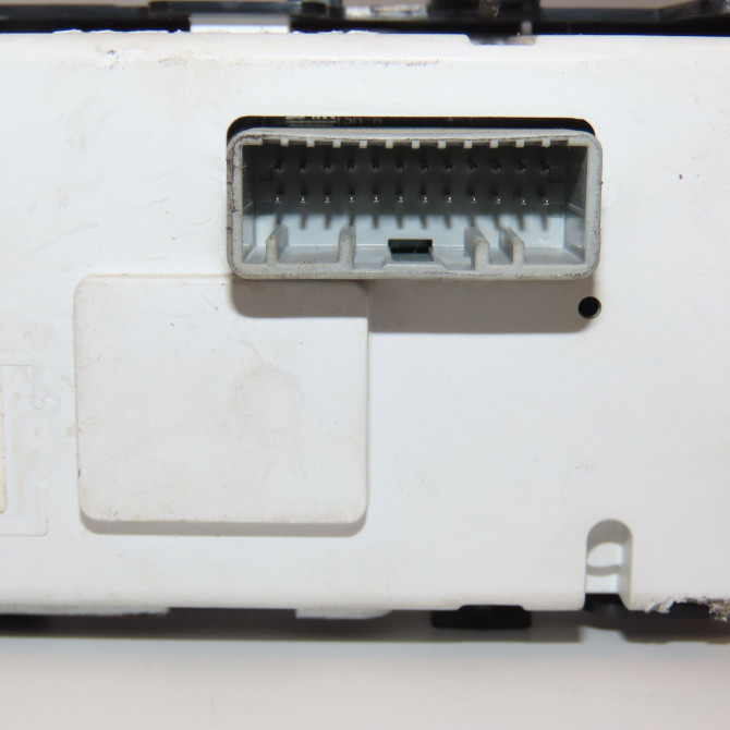 Autoradio occasion RENAULT TRAFIC II Phase 2 08-2006->... 2.0 DCI 90ch 281152957R 3