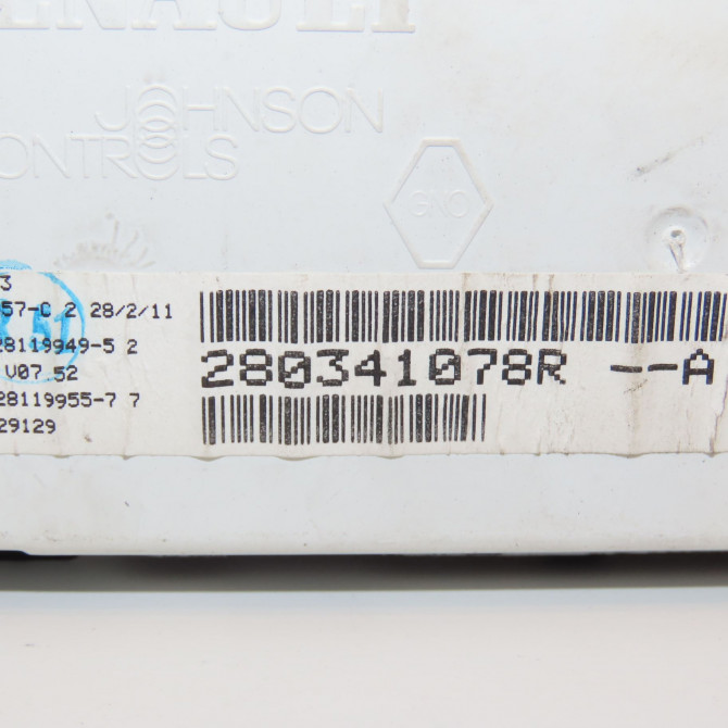 Autoradio occasion RENAULT TRAFIC II Phase 2 08-2006->... 2.0 DCI 90ch 281152957R 6