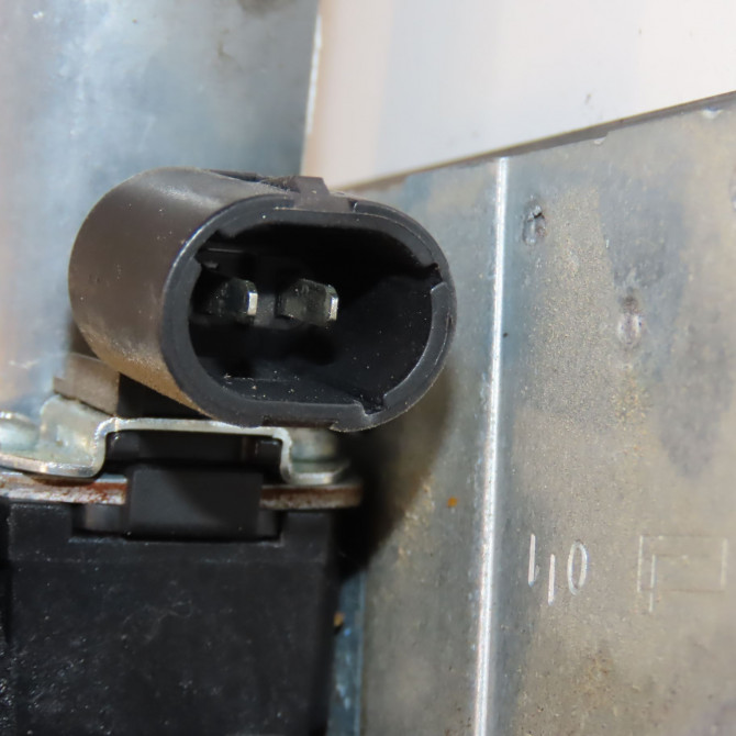 Mecanisme + moteur lève-glace avant droit occasion RENAULT TRAFIC II Phase 2 08-2006->... 2.0 DCI 90ch 7700311821 3