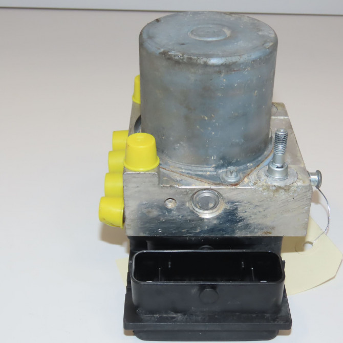 Unité hydraulique ABS occasion RENAULT TRAFIC II Phase 2 08-2006->... 2.0 DCI 90ch 8200963331 2