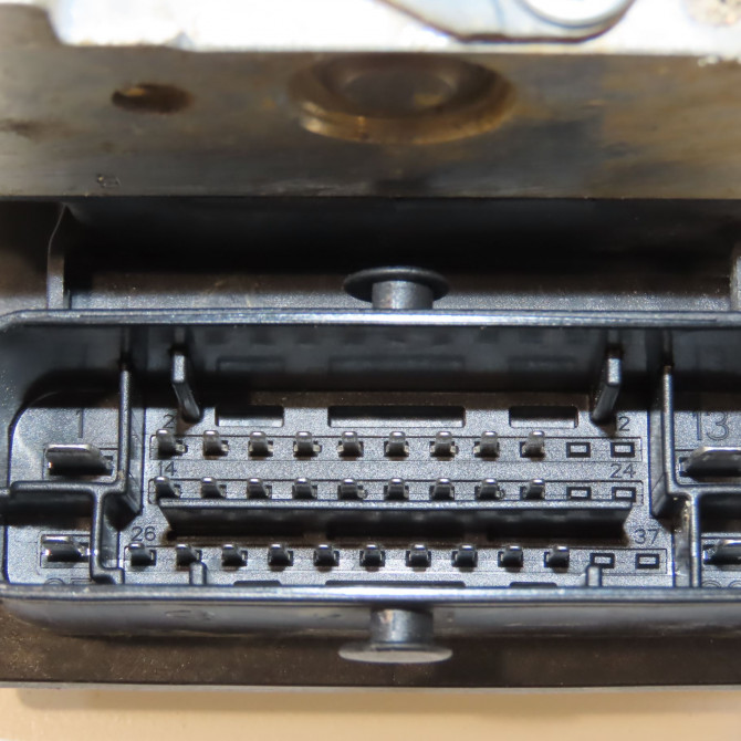 Unité hydraulique ABS occasion RENAULT TRAFIC II Phase 2 08-2006->... 2.0 DCI 90ch 8200963331 5