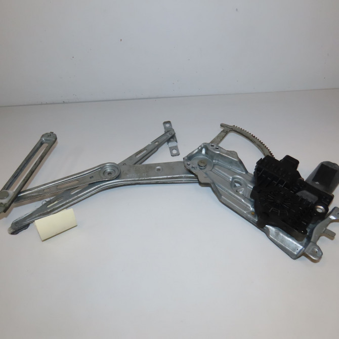 Mecanisme + moteur lève-glace avant droit occasion OPEL ZAFIRA I Phase 1 03-1999->07-2005 2.0 DTI 16v 100ch 1