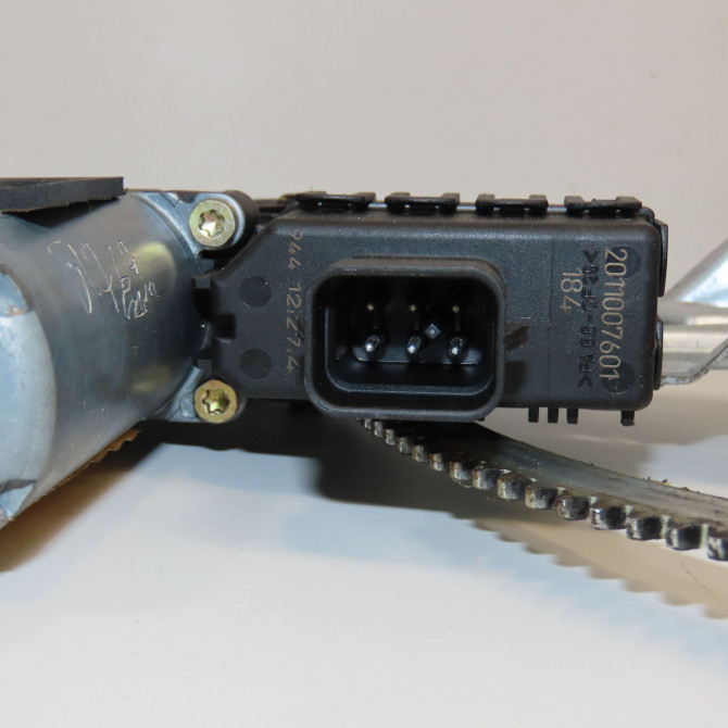 Mecanisme + moteur lève-glace avant droit occasion OPEL ZAFIRA I Phase 1 03-1999->07-2005 2.0 DTI 16v 100ch 3