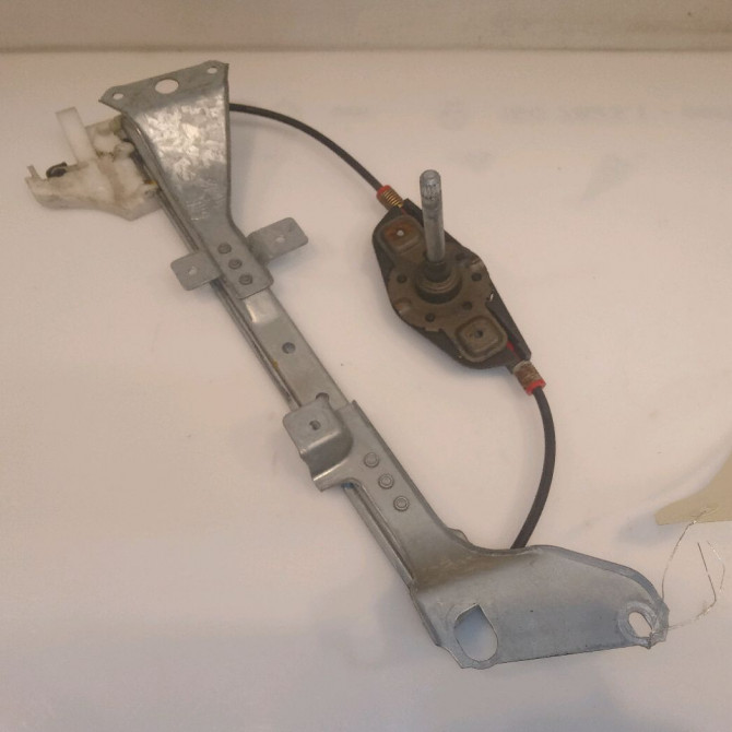 Mecanisme leve-glace arrière gauche occasion FORD FIESTA V Phase 1 09-2002->10-2005 1.4 TDCI 1528043 1