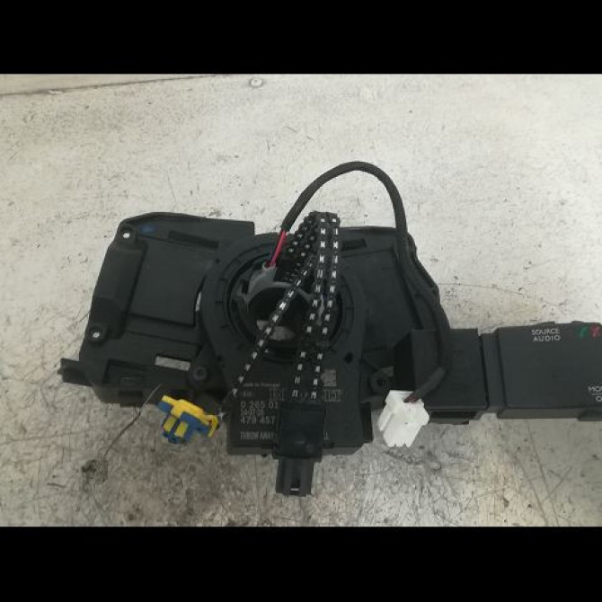 occasion RENAULT TWINGO III Phase 1 06-2014->... 8201168027 1