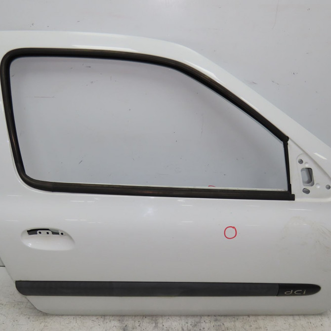 Porte avant droite occasion RENAULT CLIO II Phase 2 06-2001->07-2006 1.5 DCI 65ch 7751474992 1