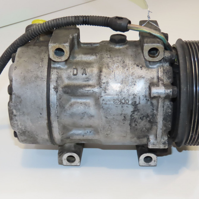 Compresseur air conditionne occasion PEUGEOT 206 Phase 1 09-1998->03-2009 2.0i 16v 6453CL 3