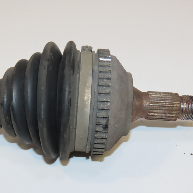 Transmission avant droite occasion PEUGEOT 206 Phase 1 09-1998->03-2009 2.0i 16v 32730Y 2