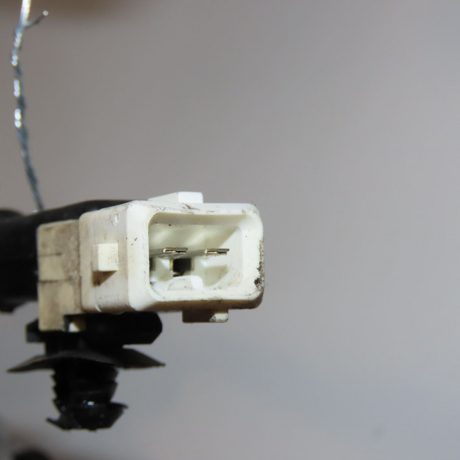 Compresseur air conditionne occasion PEUGEOT 406 Phase 2 04-1999->04-2004 1.8i 16v 6453CL 4