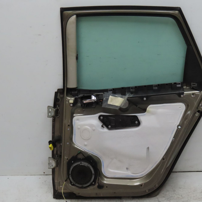 Porte arrière droite occasion CITROEN C4 PICASSO I Phase 1 01-2007->10-2013 1.6 HDi 16v 110ch 9008P7 2