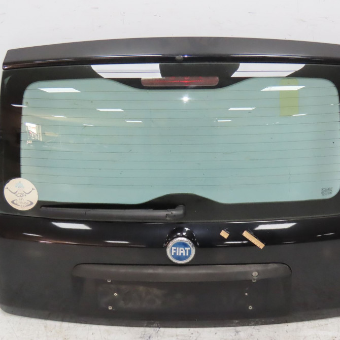 Hayon occasion FIAT PANDA II Phase 1 09-2003->12-2012 1.2i 60ch 46827172 1