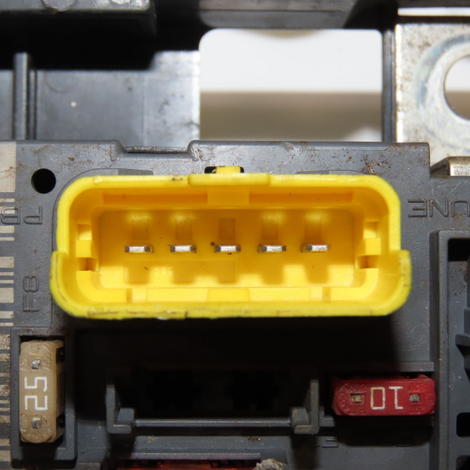 occasion CITROEN C4 GRAND PICASSO I Phase 1 10-2006->09-2013 2.0 HDI 138 ch 3