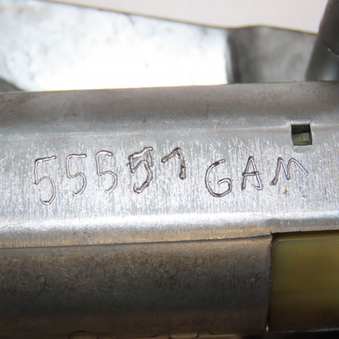 Moteur essuie-glace arrière occasion RENAULT TWINGO I Phase 3 08-2000->06-2007 1.2i 7700832590 5