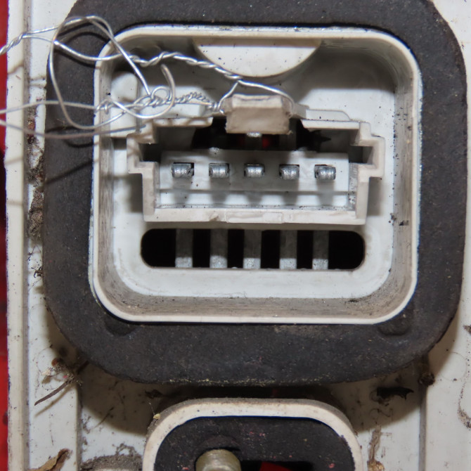 Feu arrière gauche occasion RENAULT TWINGO I Phase 3 08-2000->06-2007 1.2i 7700426319 3