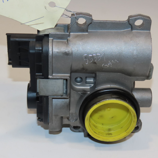 Boitier papillon occasion RENAULT TWINGO I Phase 3 08-2000->06-2007 1.2i 7701051585 3