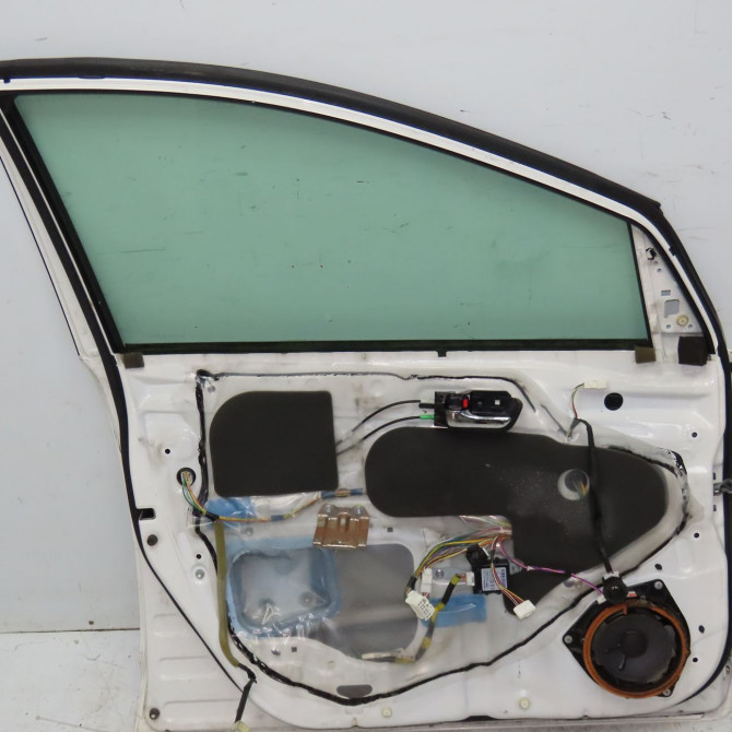 Porte avant gauche occasion TOYOTA PRIUS II Phase 1 03-2004->11-2009 110 Hybride 6700247040 2