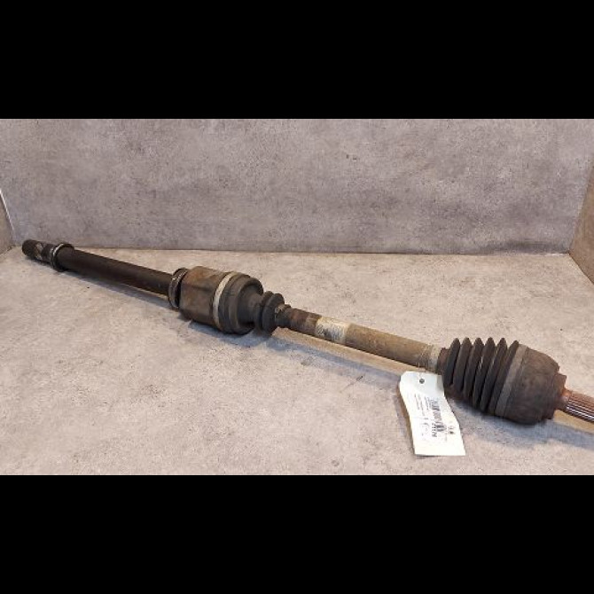 Transmission avant droite occasion RENAULT MEGANE II Phase 1 09-2003->12-2005 1.9 DCI 120ch 8200790517 1