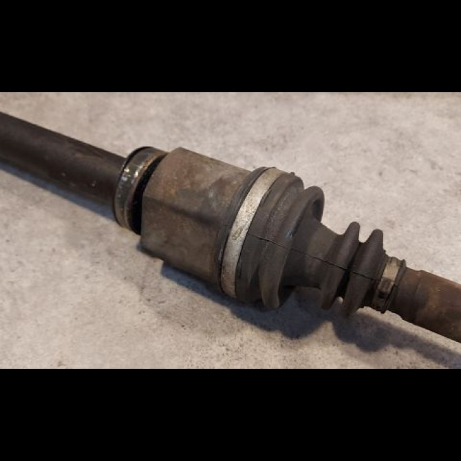 Transmission avant droite occasion RENAULT MEGANE II Phase 1 09-2003->12-2005 1.9 DCI 120ch 8200790517 3