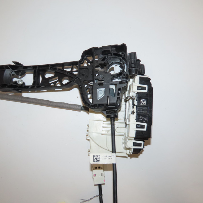 Serrure porte avg occasion MERCEDES SPRINTER II 9077200000 3