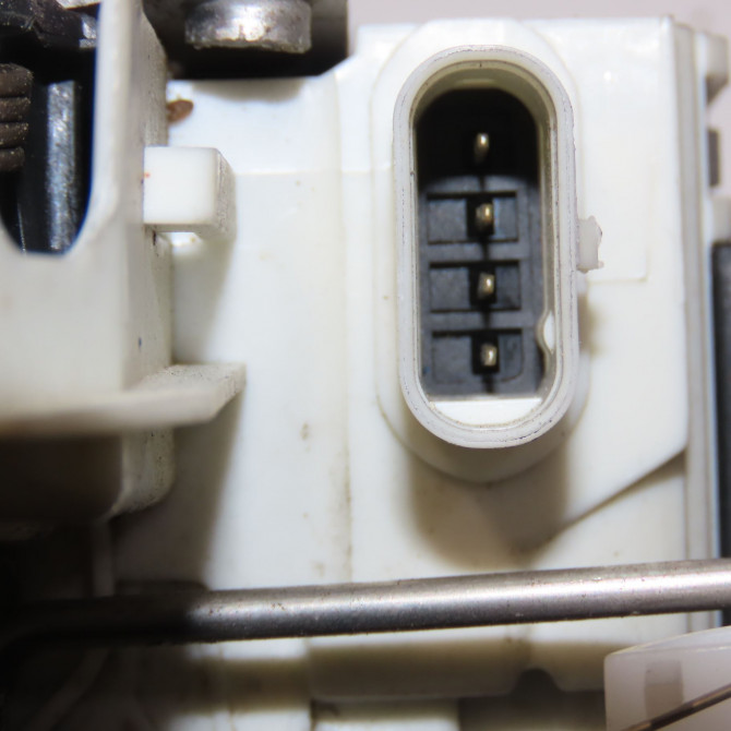 Serrure porte avg occasion MERCEDES SPRINTER II 9077200000 5