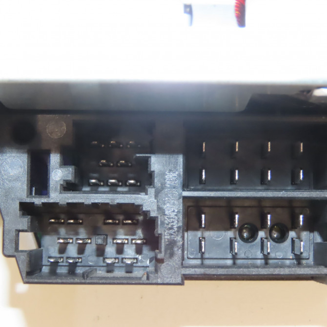 Autoradio occasion RENAULT SCENIC II Phase 2 09-2006->04-2009 1.9 DCI 125ch 8200633644 3