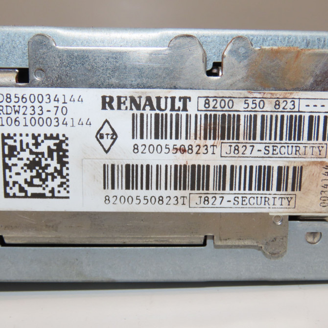 Autoradio occasion RENAULT SCENIC II Phase 2 09-2006->04-2009 1.9 DCI 125ch 8200633644 4