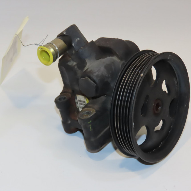 Pompe direction assistee occasion FORD FIESTA IV Phase 2 09-1999->09-2002 1.3i 1677437 1