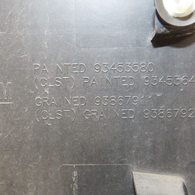 Protection aile ard occasion RENAULT TRAFIC III Phase 1 06-2014->... 1.6 DCI 120ch 3