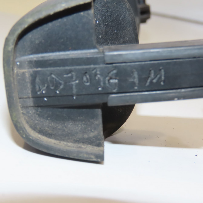 Poignee ext porte avg occasion MERCEDES SPRINTER II 91076037009B27 3