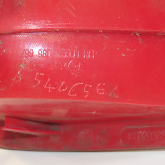 Feu arrière droit occasion CITROEN C2 Phase 1 09-2003->10-2008 1.4i 6351Y0 4