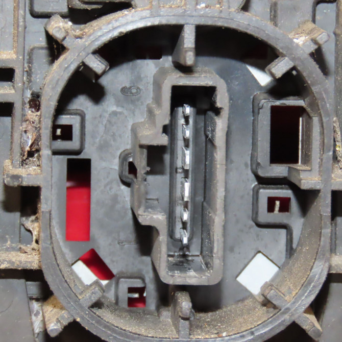 Feu arrière gauche occasion CITROEN C2 Phase 1 09-2003->10-2008 1.4i 6350Y0 3