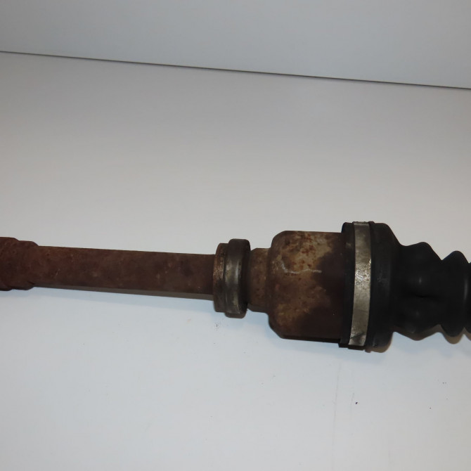 Transmission avant droite occasion CITROEN XSARA PICASSO Phase 2 02-2004->12-2010 2.0i 136ch 3273FJ 3