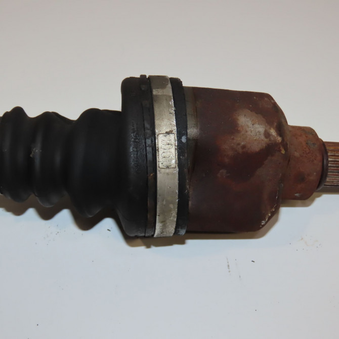 Transmission avant gauche occasion CITROEN XSARA PICASSO Phase 2 02-2004->12-2010 2.0i 136ch 3272FJ 3