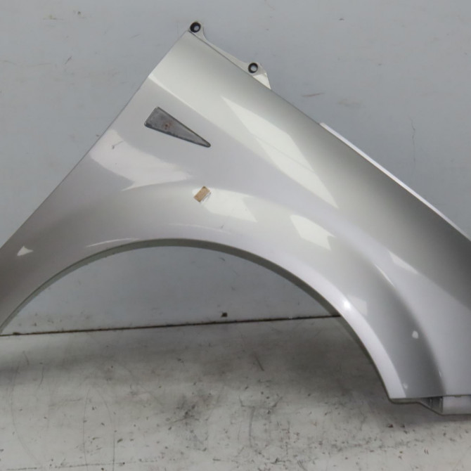 Aile avant droite occasion RENAULT SCENIC II Phase 2 09-2006->04-2009 1.9 DCI 125ch 8200020569 1