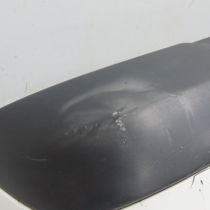 Pare-choc arrière occasion RENAULT CLIO II Phase 2 06-2001->07-2006 1.5 DCI 80ch 7701473628 6