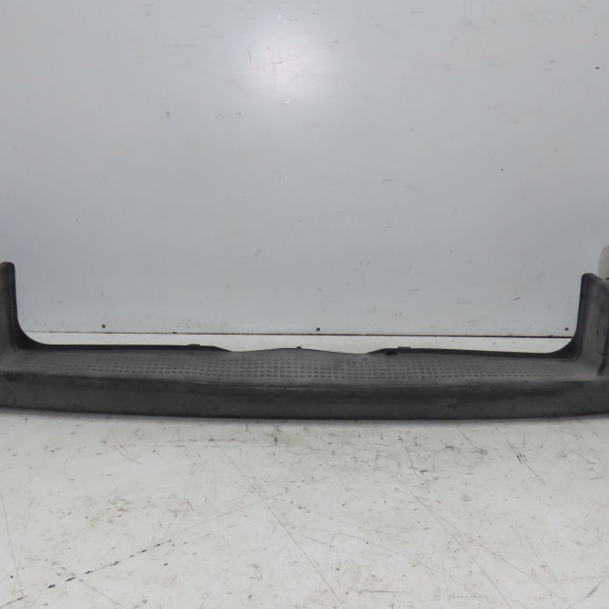 Pare-choc arrière occasion VOLKSWAGEN TRANSPORTER IV Phase 2 03-1996->06-2003 2.5 TDI 102ch 7018074172BC 1