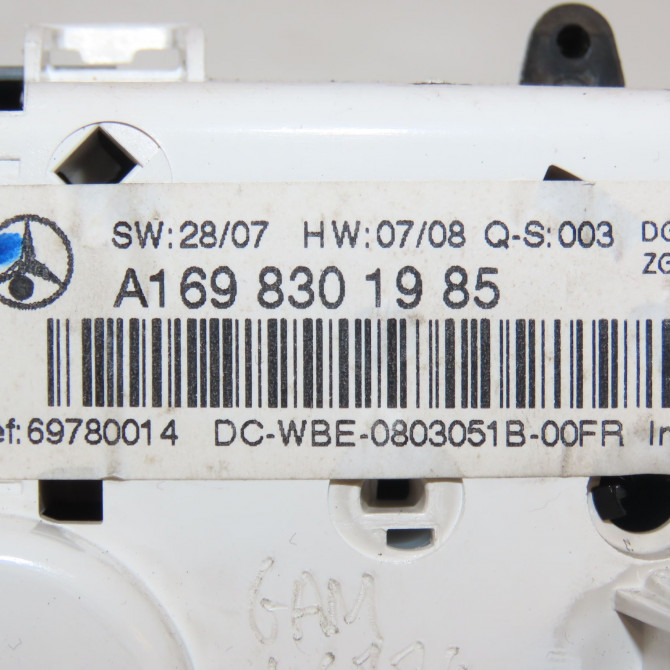 Commande de chauffage occasion MERCEDES CLASSE A II Phase 1 12-2004->04-2008 A 180 CDI 1699000900 7